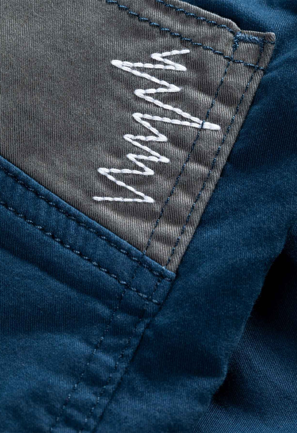 Chillaz Ceüsè Men Pant dark blue -SALE